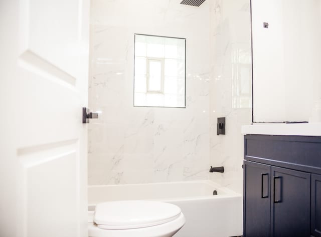 118 W 118th St, Chicago, IL 60628 - full bath featuring shower / bath combination, vanity, and toilet