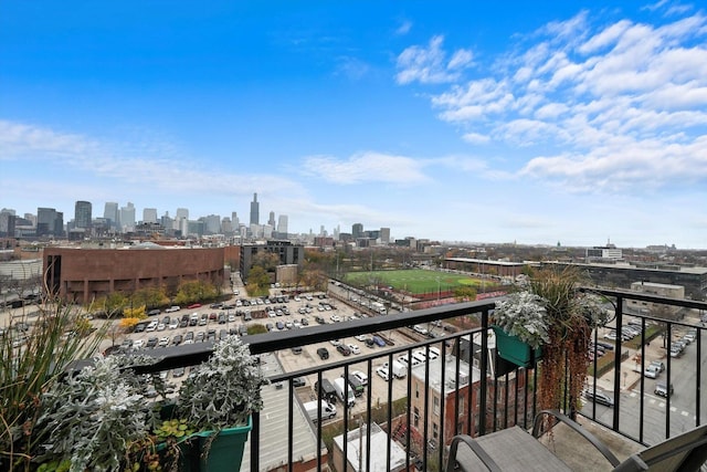 6 S Laflin St Unit 913, Chicago, IL 60607 - balcony with a view of skyline