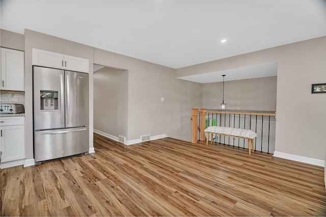 424 Falcon Ridge Way, Bolingbrook, IL 60440 - empty room featuring light wood-style floors, baseboards, and recessed lighting