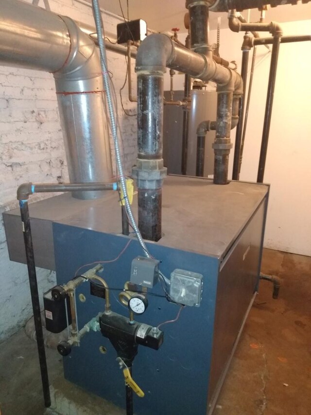 8015 S May St, Chicago, IL 60620 - view of utilities