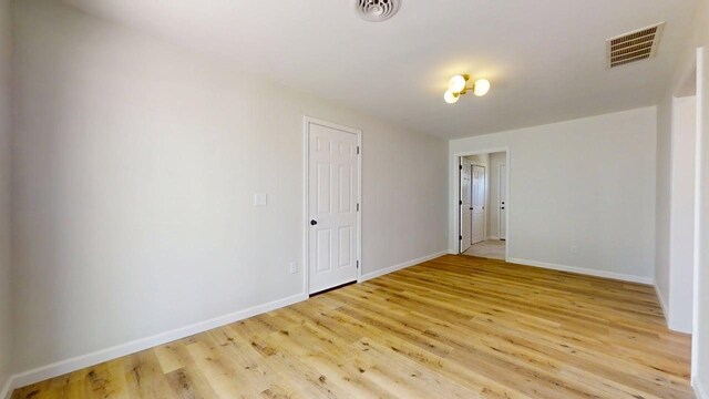 302 N Johnson St, Longview, IL 61852 - photo 16