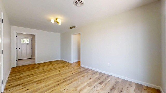 302 N Johnson St, Longview, IL 61852 - photo 17