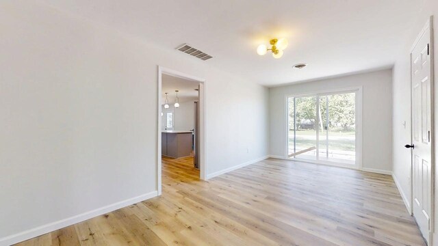302 N Johnson St, Longview, IL 61852 - photo 18