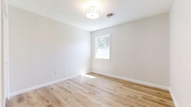 302 N Johnson St, Longview, IL 61852 - photo 30