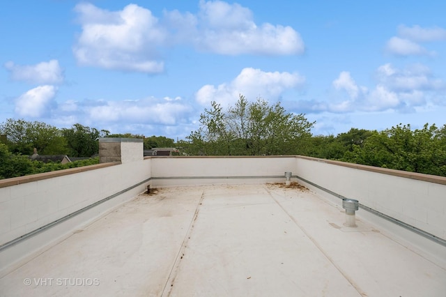 2116 W Barry Ave Unit 3, Chicago, IL 60618 - view of patio / terrace