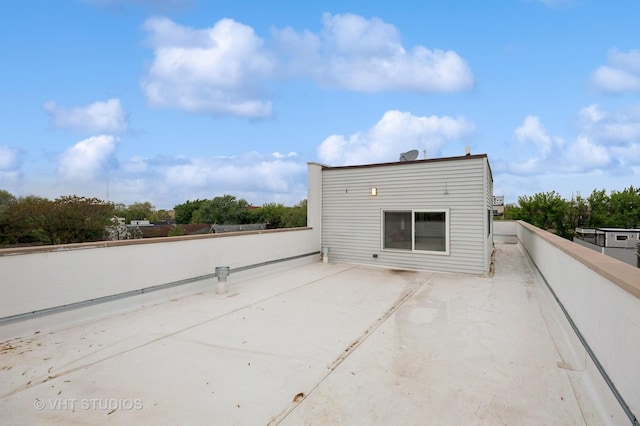 2116 W Barry Ave Unit 3, Chicago, IL 60618 - view of patio / terrace