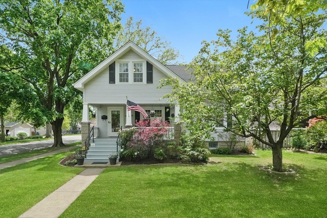 636 1st St, Crete, IL 60417 - photo 2