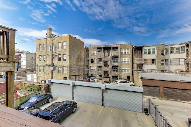 view of apartment building / complex