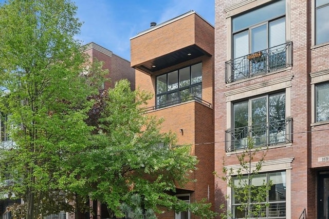 1018 N Honore Ave Unit C, Chicago, IL 60622 - view of building exterior