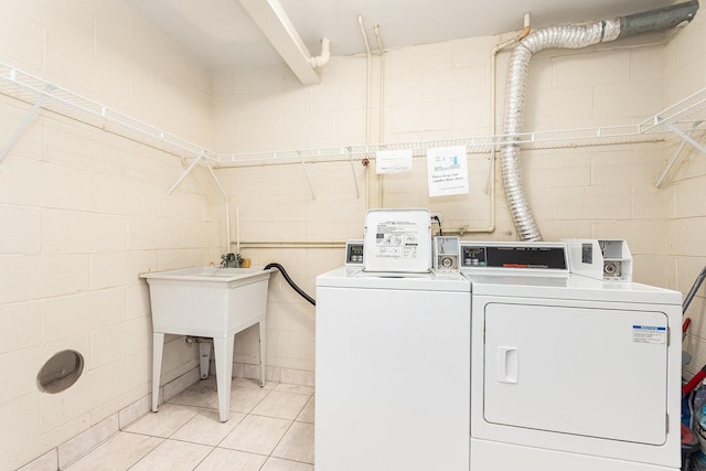 15302 Kenton Ave Unit 3, Oak Forest, IL 60452 - laundry room with washer and dryer, a sink, and concrete block wall
