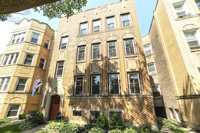 6048 N Rockwell Ave Unit 2, Chicago, IL 60659 - view of property