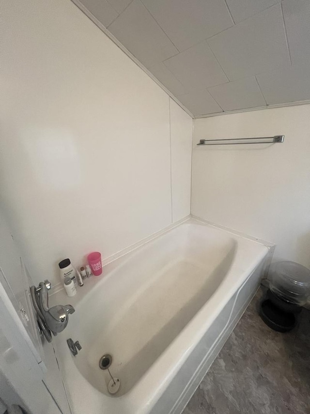 416 W Washington St, Morris, IL 60450 - bathroom with a tub and toilet