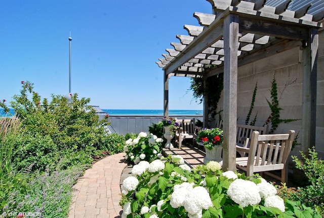65 E Goethe St Unit 4N, Chicago, IL 60610 - view of patio with a pergola and a water view