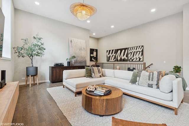 921 N Hoyne Ave Unit 1, Chicago, IL 60622 - living area with wood finished floors and recessed lighting