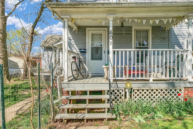 401 S Maple St, Urbana, IL 61801 - doorway to property with covered porch