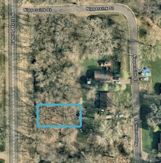 38265 N State Park Rd, Spring Grove, IL 60081