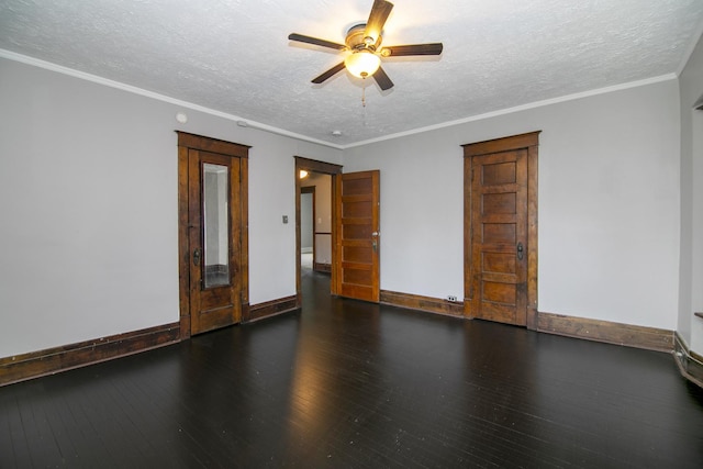 152 S Greenwood Ave, Kankakee, IL 60901 - unfurnished room with ceiling fan, wood-type flooring, baseboards, and a textured ceiling