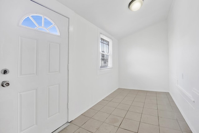 1022 N Lavergne Ave, Chicago, IL 60651 - foyer entrance featuring lofted ceiling and light tile patterned flooring
