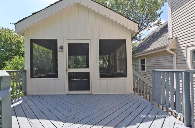 36708 Old Woods Trl, Gurnee, IL 60031 - view of wooden terrace