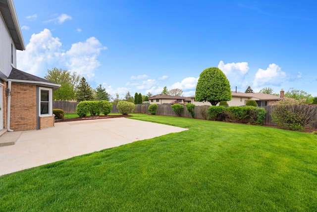 15540 Frances Ln, Orland Park, IL 60462 - view of yard with a patio area