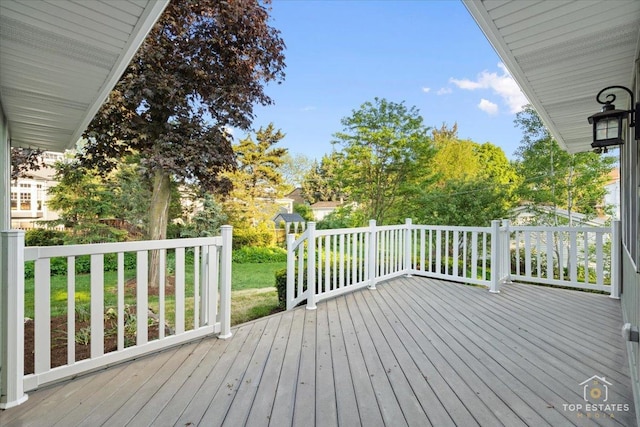 919 Santa Rosa Ave, Wheaton, IL 60187 - view of deck