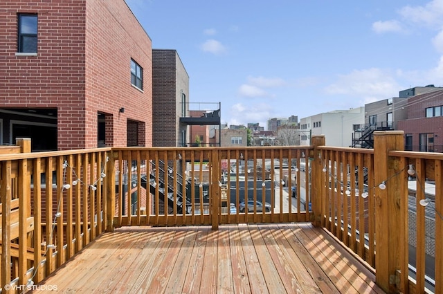 731 W Buckingham Pl Unit 12, Chicago, IL 60657 - deck with a residential view