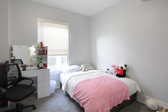 1002 N Drake Ave, Chicago, IL 60651 - bedroom featuring light carpet and a desk