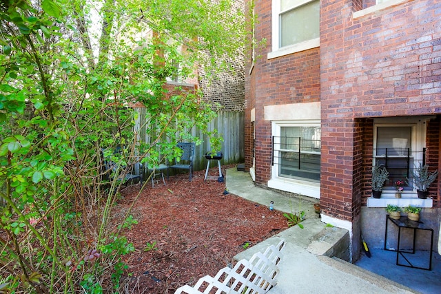 1002 N Drake Ave, Chicago, IL 60651 - view of yard