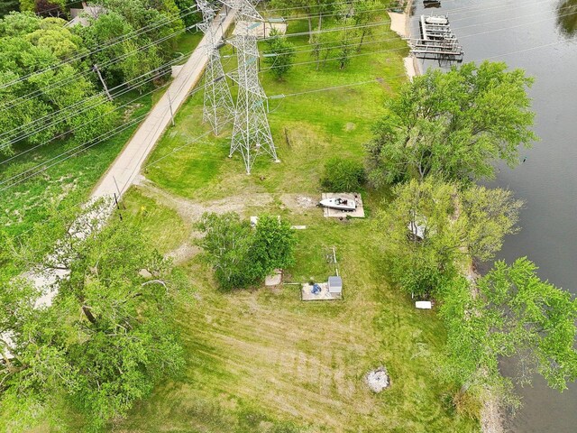 2418 Colby Dr, Mchenry, IL 60050