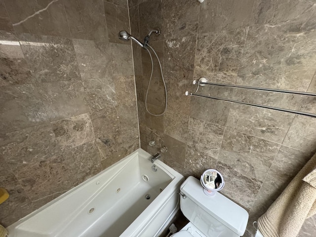 7033 N Kedzie Ave Unit 904, Chicago, IL 60645 - bathroom with toilet and a combined bath / shower with jetted tub