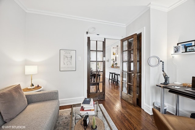 1112 Ontario St Unit 1E, Oak Park, IL 60302 - living room with crown molding, wood finished floors, and baseboards