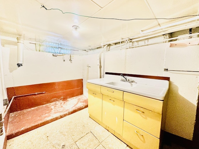 1115 E Wilson St, Streator, IL 61364 - bathroom with vanity
