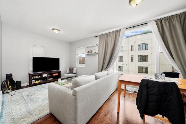 934 N Noble St, Chicago, IL 60642 - living room with dark wood-style floors