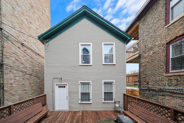934 N Noble St, Chicago, IL 60642 - rear view of house with a deck