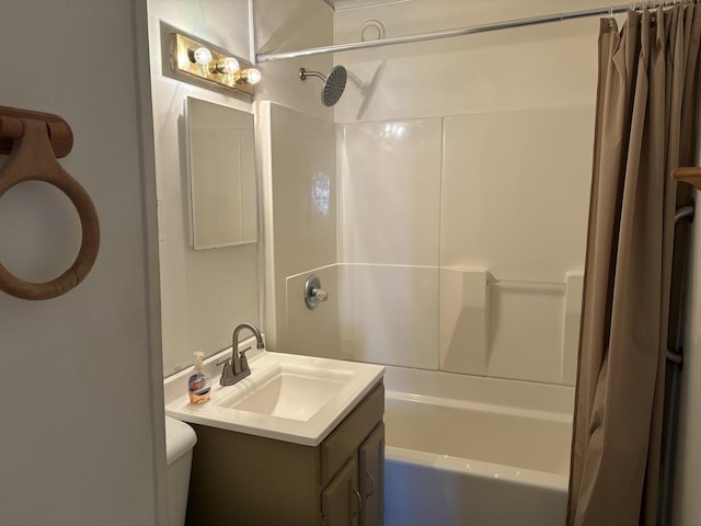 953 11th St N, Rochelle, IL 60168 - bathroom with shower / bath combo, toilet, and vanity