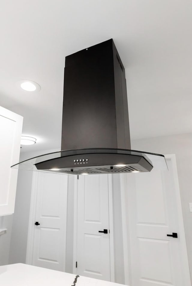 126 Strieff Ave, Chicago Heights, IL 60411 - detailed view of island exhaust hood