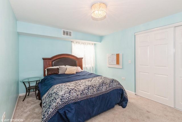 554 Truman Dr, Oswego, IL 60543 - bedroom featuring carpet, a closet, and baseboards