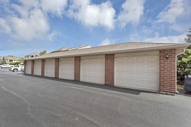 6850 W Winding Trl Unit 406, Oak Forest, IL 60452 - view of garage