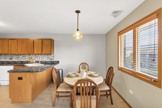 6850 W Winding Trl Unit 406, Oak Forest, IL 60452 - dining room with light tile patterned floors