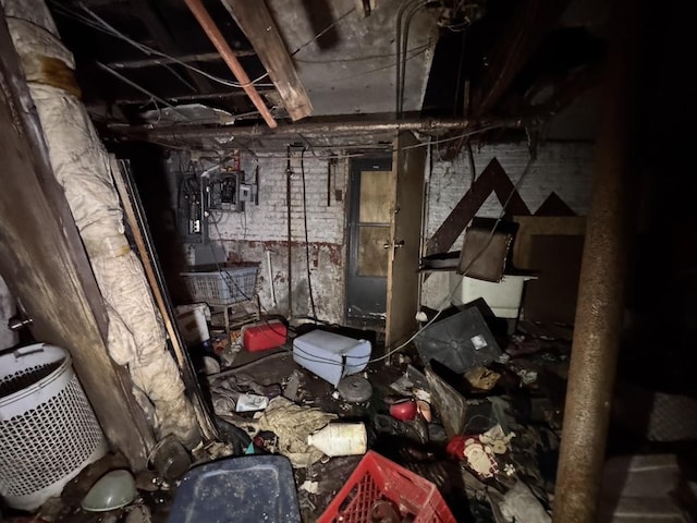8020 S Colfax Ave, Chicago, IL 60617 - view of unfinished below grade area