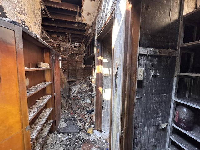 8020 S Colfax Ave, Chicago, IL 60617 - interior space