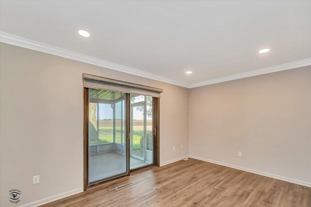 2958 N 1100 E Rd, Clifton, IL 60927 - unfurnished room featuring baseboards, ornamental molding, light wood-style floors, and recessed lighting