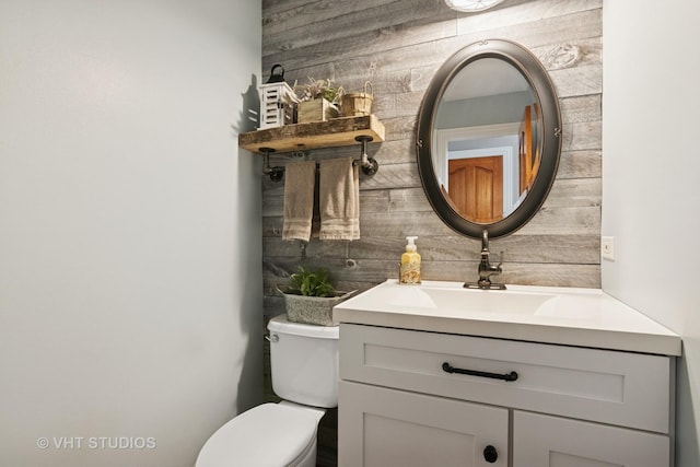 384 Edgewater Ct, Sugar Grove, IL 60554 - half bath with vanity, toilet, and wooden walls