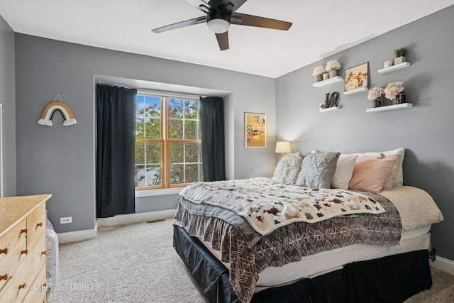 384 Edgewater Ct, Sugar Grove, IL 60554 - carpeted bedroom with baseboards and a ceiling fan