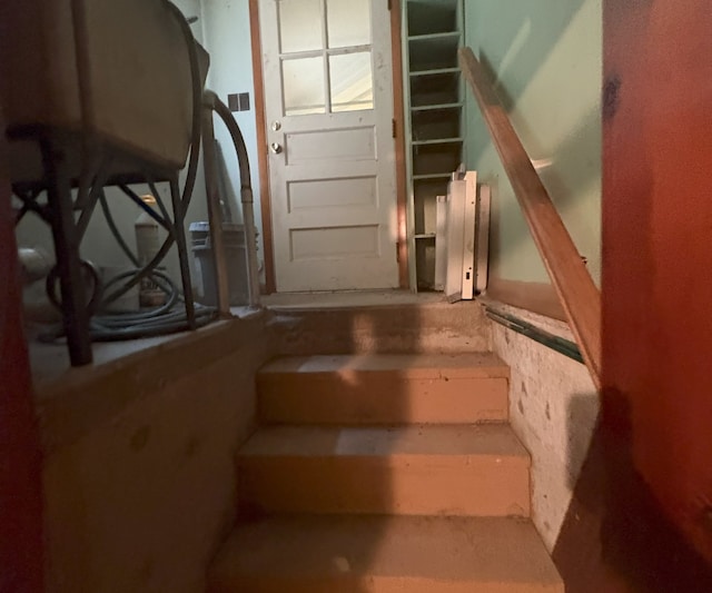 3410 Calwagner St, Franklin Park, IL 60131 - stairway featuring radiator