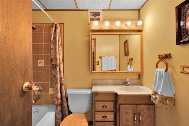 1264 N Kennedy Dr, Streamwood, IL 60107 - bathroom with vanity, toilet, and shower / bath combination with curtain