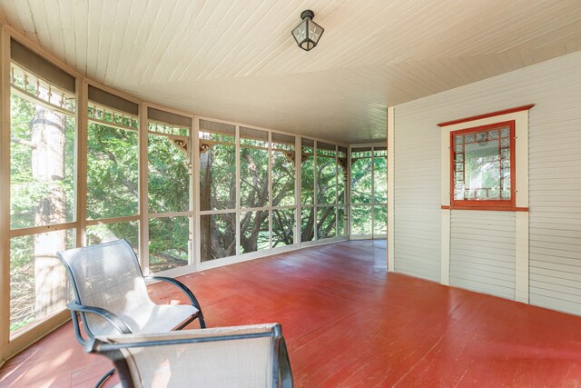 706 Washington Ave, Dixon, IL 61021 - view of sunroom