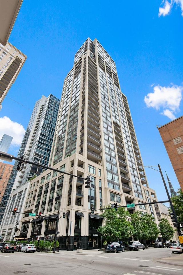 9 W Walton St Unit 1702, Chicago, IL 60610 - view of building exterior