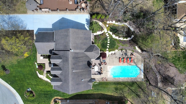 242 Hampshire Ct, New Lenox, IL 60451 - drone / aerial view of a pool area