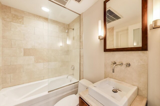 333 W Hubbard St Unit 704, Chicago, IL 60654 - bathroom with shower / tub combination and vanity